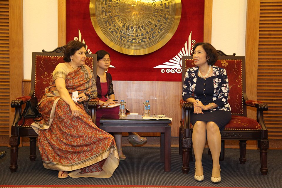 Thứ trưởng Bộ VHTTDL Đặng Thị Bích Liên tiếp Đại sứ Ấn Độ tại Việt Nam Preeti Saran